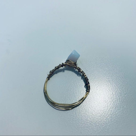 HANDMADE GOLD WIRE STONE RING 19mm - Picture 2 of 6